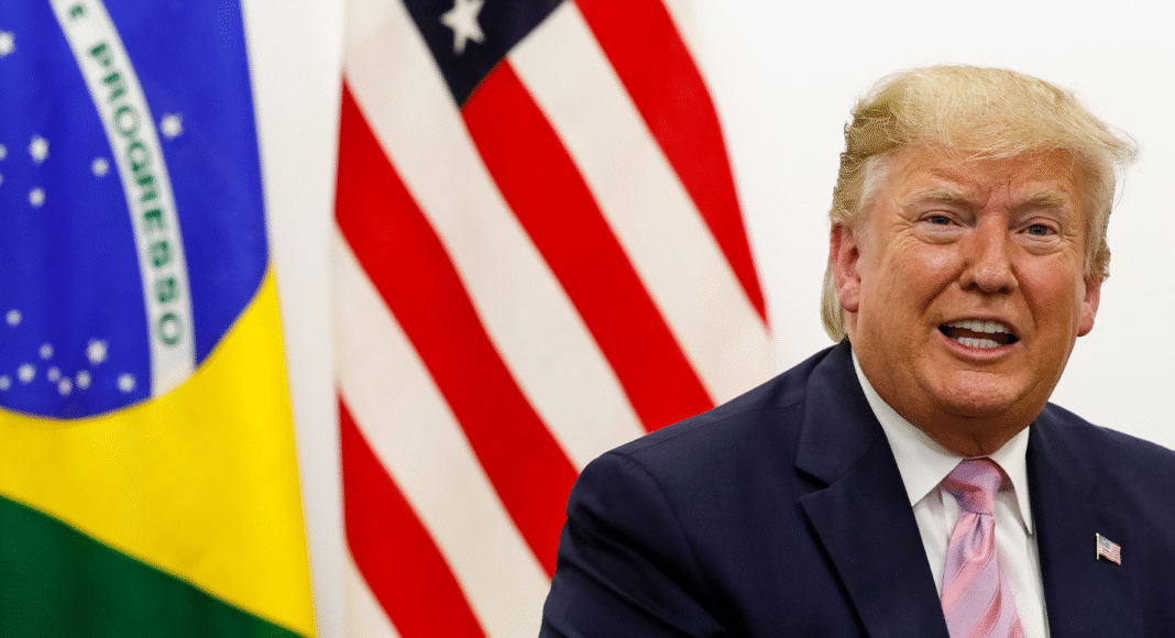 O PIX brasileiro sob investigação dos EUA, simbolizando a disputa por domínio nos pagamentos digitais