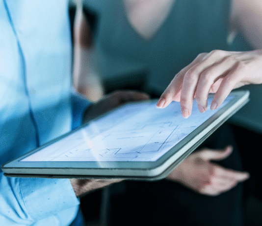 A Revolução Tributária no Brasil: Entenda as Mudanças na NF-e e NFC-e Impactos da Reforma Tributária nas notas fiscais eletrônicas