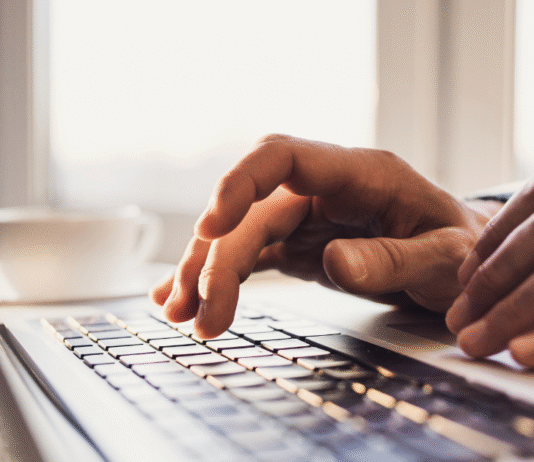 Auxiliar de Escritório: o que faz, salário, requisitos e como é a profissão auxiliar de escritório, cbo de auxiliar de escritório